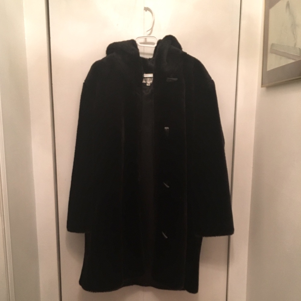 Mid-length faux fur coat